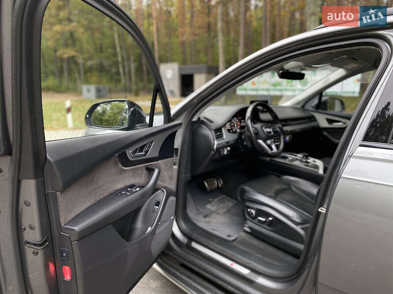 Внедорожник / Кроссовер Audi Q7 2016 в Овруче фото 17 Внедорожник / Кроссовер Audi Q7 2016 в Овруче