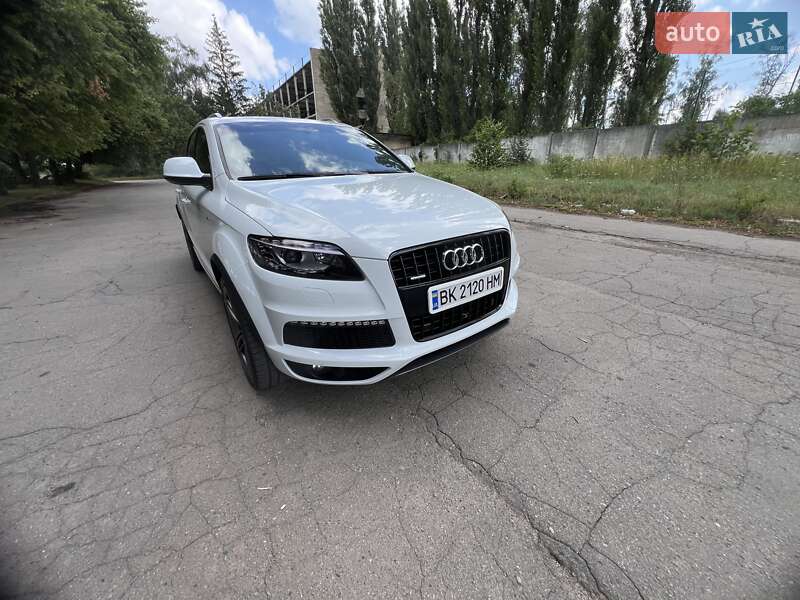 Внедорожник / Кроссовер Audi Q7 2013 в Полтаве фото 4 Внедорожник / Кроссовер Audi Q7 2013 в Полтаве