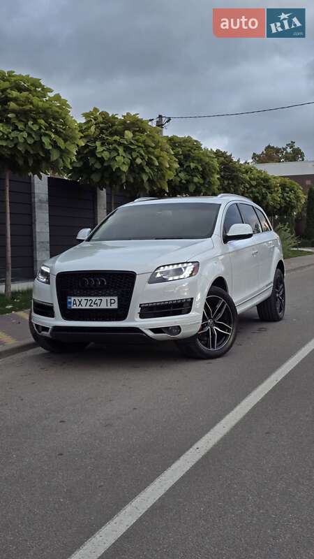 Внедорожник / Кроссовер Audi Q7 2013 в Киеве