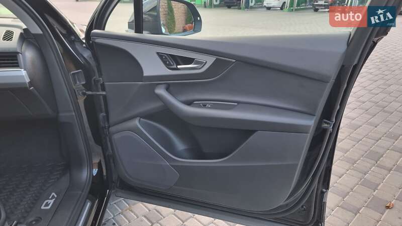 Внедорожник / Кроссовер Audi Q7 2017 в Кропивницком фото 49 Внедорожник / Кроссовер Audi Q7 2017 в Кропивницком