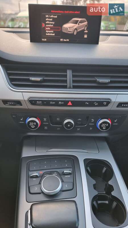 Внедорожник / Кроссовер Audi Q7 2017 в Кропивницком фото 68 Внедорожник / Кроссовер Audi Q7 2017 в Кропивницком