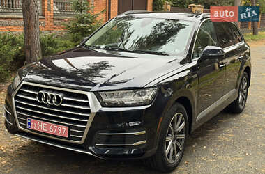 Позашляховик / Кросовер Audi Q7 2017 в Києві