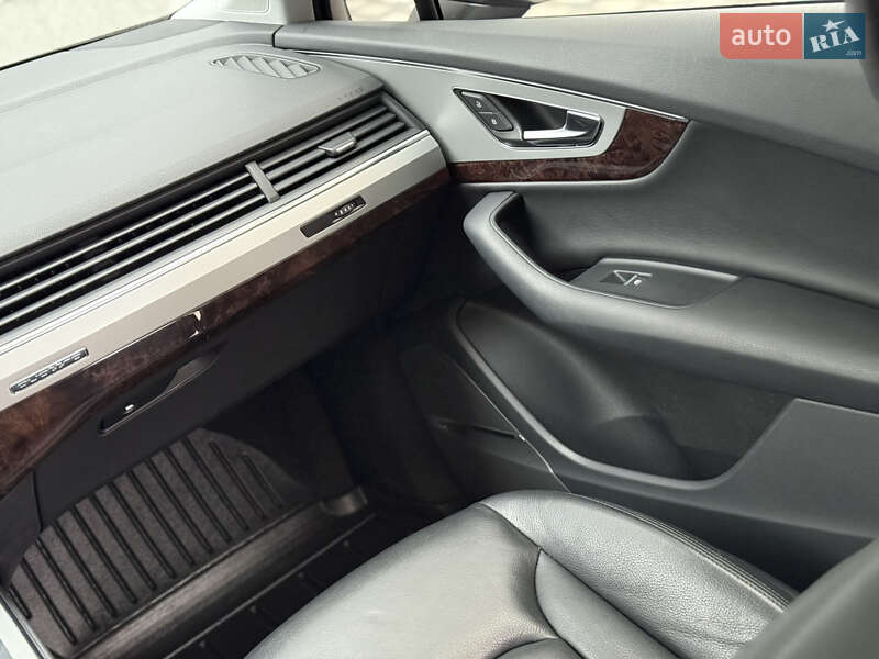 Позашляховик / Кросовер Audi Q7 2019 в Білій Церкві фото 42 Позашляховик / Кросовер Audi Q7 2019 в Білій Церкві