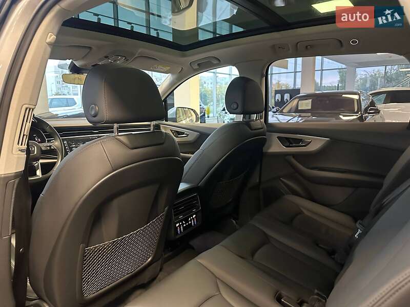 Внедорожник / Кроссовер Audi Q7 2022 в Киеве фото 13 Внедорожник / Кроссовер Audi Q7 2022 в Киеве