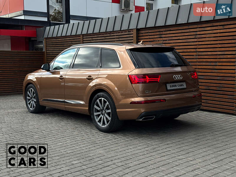 Позашляховик / Кросовер Audi Q7 2017 в Одесі фото 5 Позашляховик / Кросовер Audi Q7 2017 в Одесі