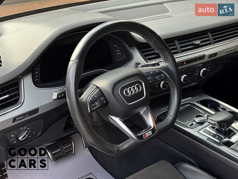 Позашляховик / Кросовер Audi Q7 2017 в Одесі фото 27 Позашляховик / Кросовер Audi Q7 2017 в Одесі