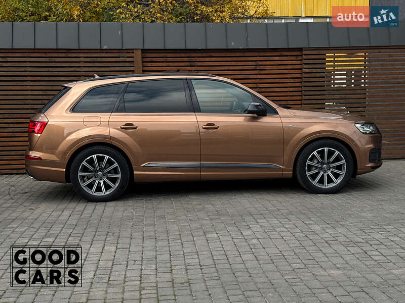 Позашляховик / Кросовер Audi Q7 2017 в Одесі фото 8 Позашляховик / Кросовер Audi Q7 2017 в Одесі