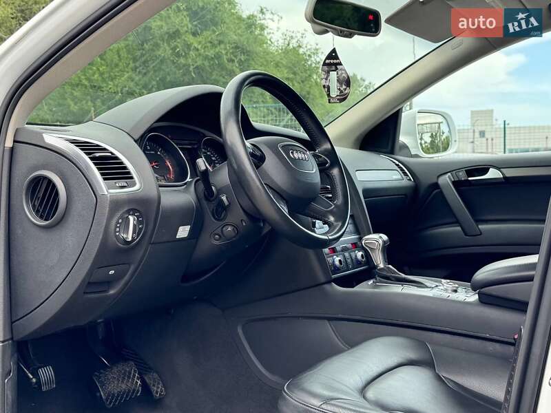Внедорожник / Кроссовер Audi Q7 2015 в Запорожье фото 13 Внедорожник / Кроссовер Audi Q7 2015 в Запорожье