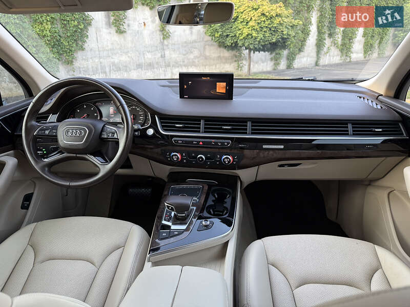 Позашляховик / Кросовер Audi Q7 2015 в Рівному фото 42 Позашляховик / Кросовер Audi Q7 2015 в Рівному