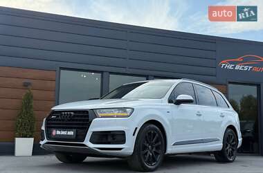 Позашляховик / Кросовер Audi Q7 2017 в Рівному