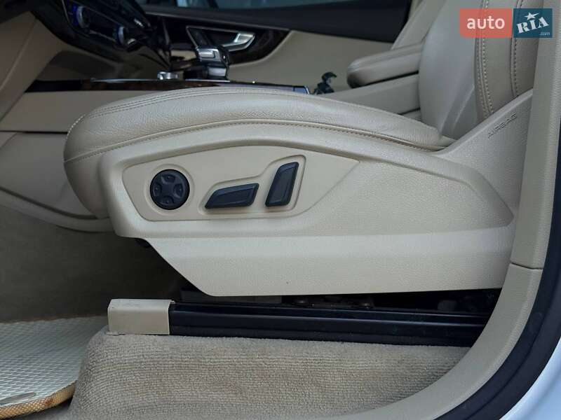 Позашляховик / Кросовер Audi Q7 2017 в Рівному фото 36 Позашляховик / Кросовер Audi Q7 2017 в Рівному