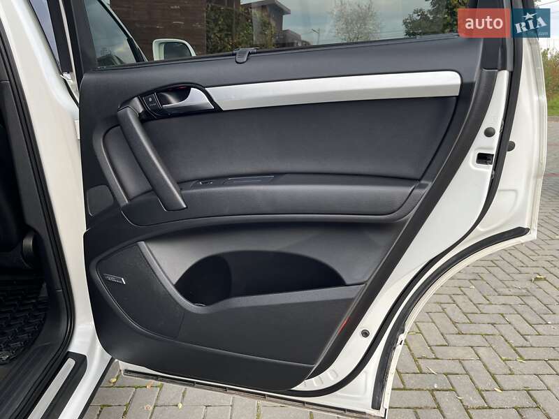 Позашляховик / Кросовер Audi Q7 2011 в Золочеві фото 102 Позашляховик / Кросовер Audi Q7 2011 в Золочеві