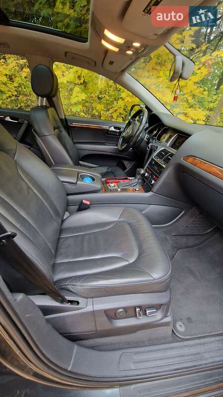 Внедорожник / Кроссовер Audi Q7 2012 в Чернигове фото 6 Внедорожник / Кроссовер Audi Q7 2012 в Чернигове