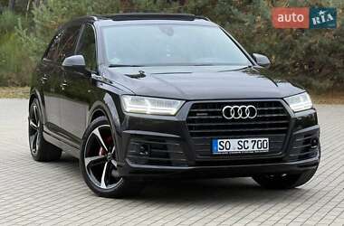 Позашляховик / Кросовер Audi Q7 2017 в  фото 32 Позашляховик / Кросовер Audi Q7 2017 в
