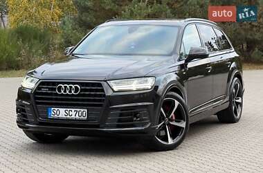 Позашляховик / Кросовер Audi Q7 2017 в  фото 117 Позашляховик / Кросовер Audi Q7 2017 в