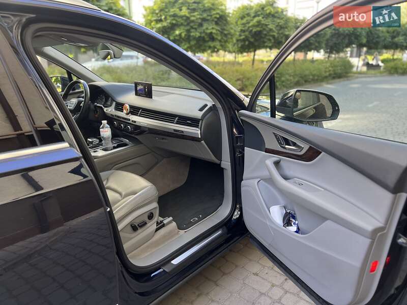 Внедорожник / Кроссовер Audi Q7 2016 в Ивано-Франковске фото 19 Внедорожник / Кроссовер Audi Q7 2016 в Ивано-Франковске