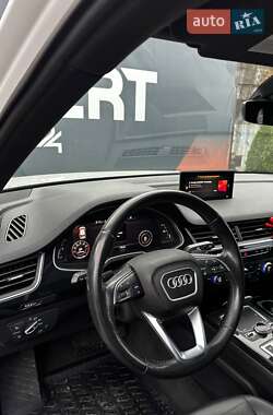 Внедорожник / Кроссовер Audi Q7 2016 в Львове