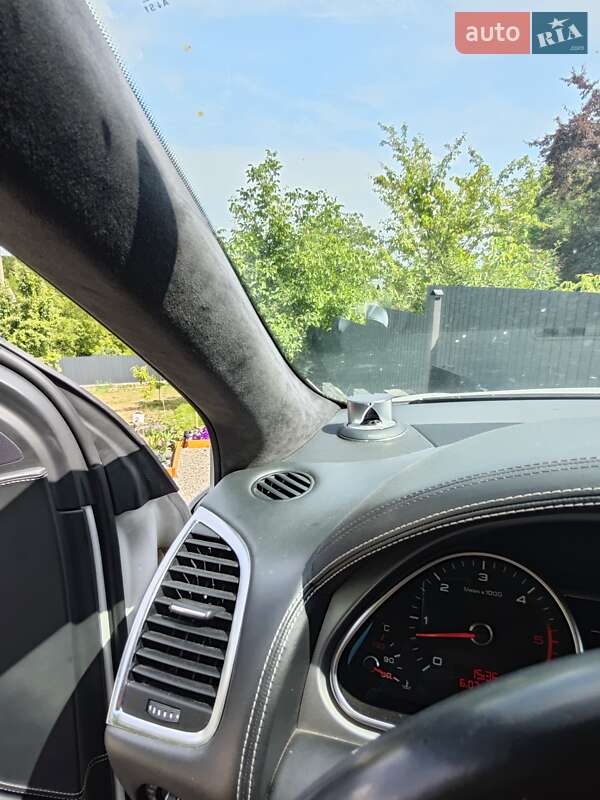 Позашляховик / Кросовер Audi Q7 2011 в Тернополі