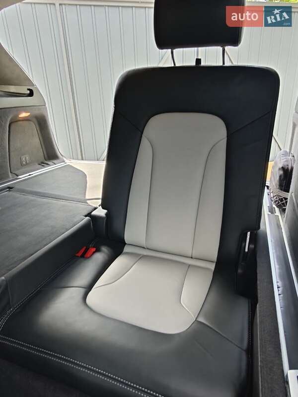 Позашляховик / Кросовер Audi Q7 2011 в Тернополі