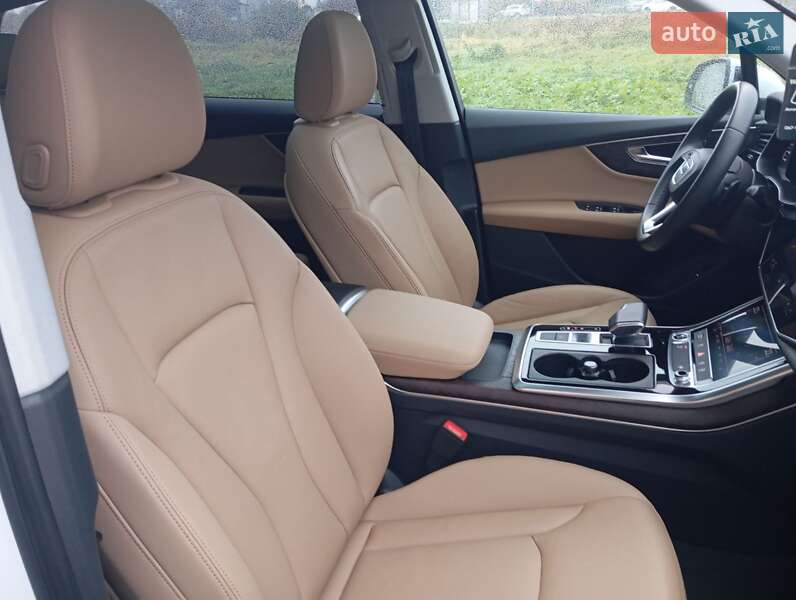Внедорожник / Кроссовер Audi Q7 2021 в Львове