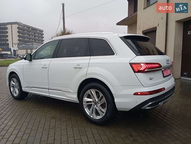 Внедорожник / Кроссовер Audi Q7 2021 в Львове