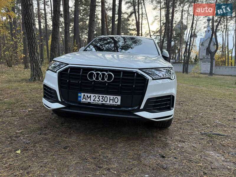 Внедорожник / Кроссовер Audi Q7 2020 в Житомире
