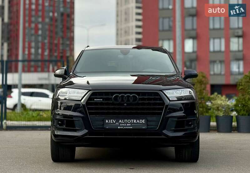 Позашляховик / Кросовер Audi Q7 2016 в Києві фото 18 Позашляховик / Кросовер Audi Q7 2016 в Києві