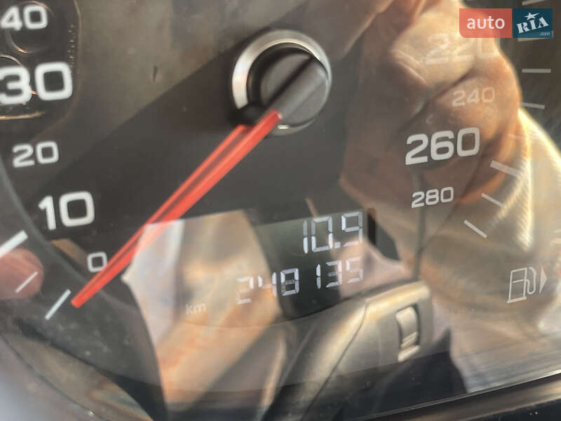 Внедорожник / Кроссовер Audi Q7 2012 в Тернополе фото 10 Внедорожник / Кроссовер Audi Q7 2012 в Тернополе