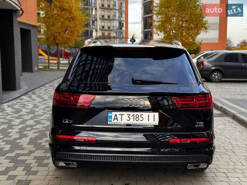 Позашляховик / Кросовер Audi Q7 2015 в Івано-Франківську фото 23 Позашляховик / Кросовер Audi Q7 2015 в Івано-Франківську