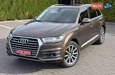 Внедорожник / Кроссовер Audi Q7 2017 в Стрые