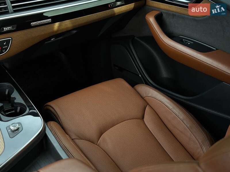 Позашляховик / Кросовер Audi Q7 2017 в Стрию фото 57 Позашляховик / Кросовер Audi Q7 2017 в Стрию