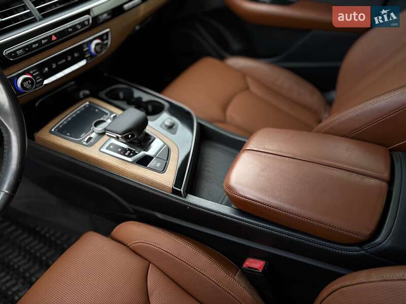 Позашляховик / Кросовер Audi Q7 2017 в Стрию фото 60 Позашляховик / Кросовер Audi Q7 2017 в Стрию