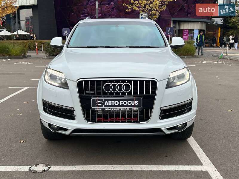 Внедорожник / Кроссовер Audi Q7 2013 в Киеве