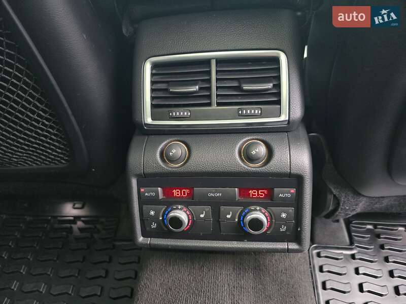 Внедорожник / Кроссовер Audi Q7 2013 в Киеве фото 32 Внедорожник / Кроссовер Audi Q7 2013 в Киеве