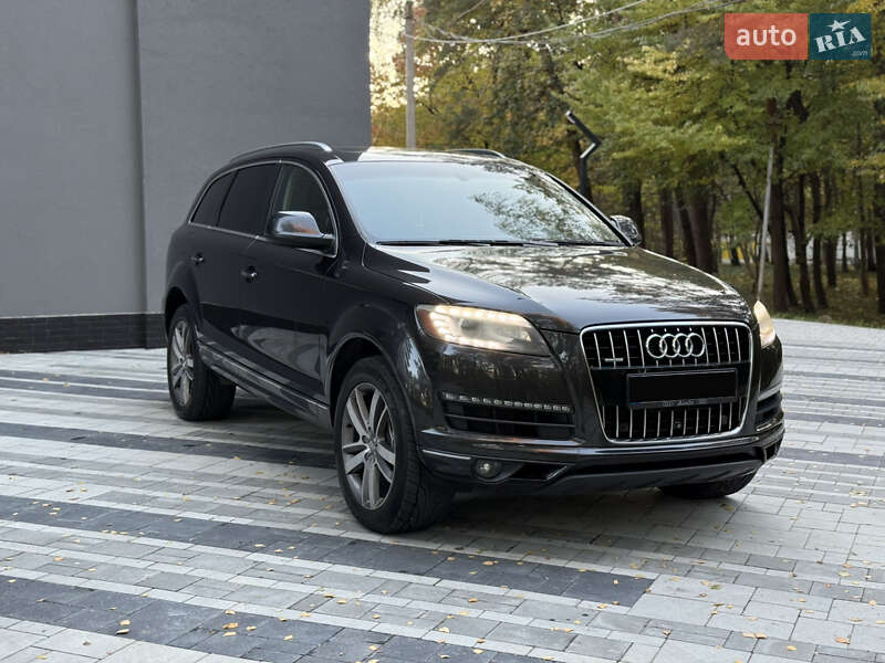 Позашляховик / Кросовер Audi Q7 2014 в Тернополі