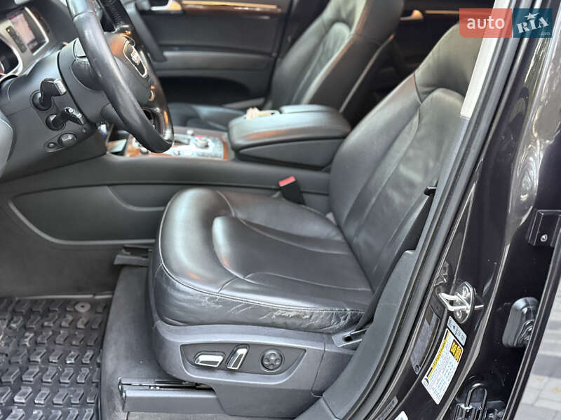 Позашляховик / Кросовер Audi Q7 2014 в Тернополі