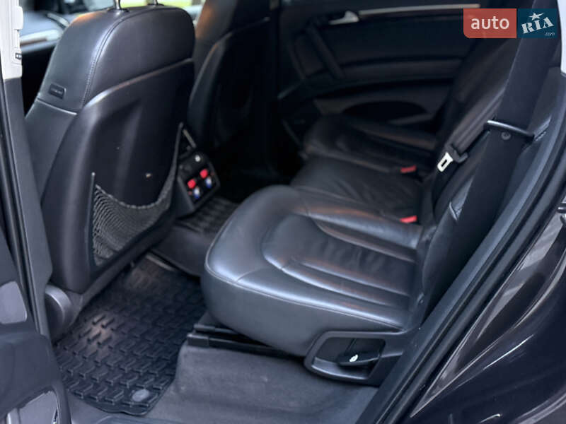 Позашляховик / Кросовер Audi Q7 2014 в Тернополі