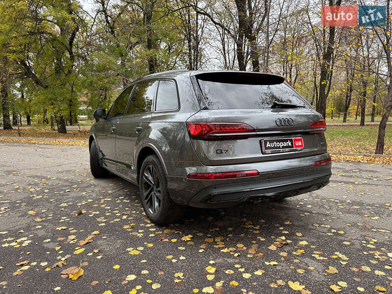 Позашляховик / Кросовер Audi Q7 2021 в Запоріжжі фото 4 Позашляховик / Кросовер Audi Q7 2021 в Запоріжжі