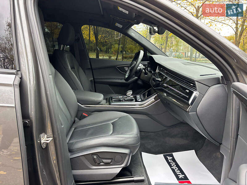Позашляховик / Кросовер Audi Q7 2021 в Запоріжжі фото 17 Позашляховик / Кросовер Audi Q7 2021 в Запоріжжі