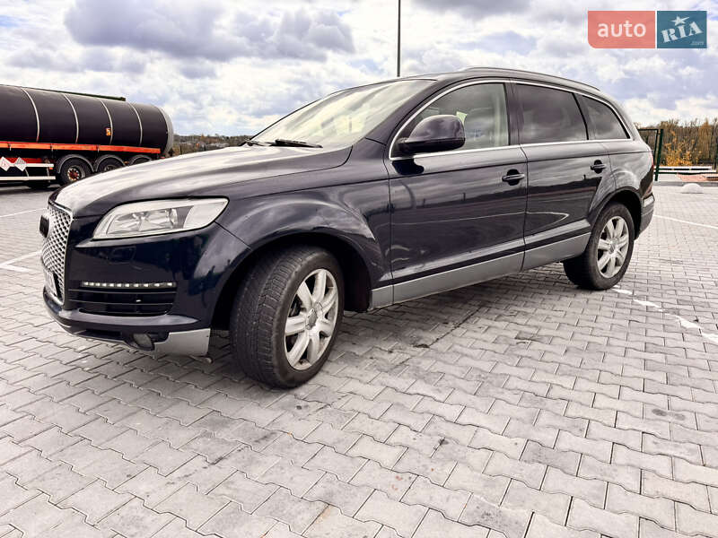 Позашляховик / Кросовер Audi Q7 2006 в Вінниці