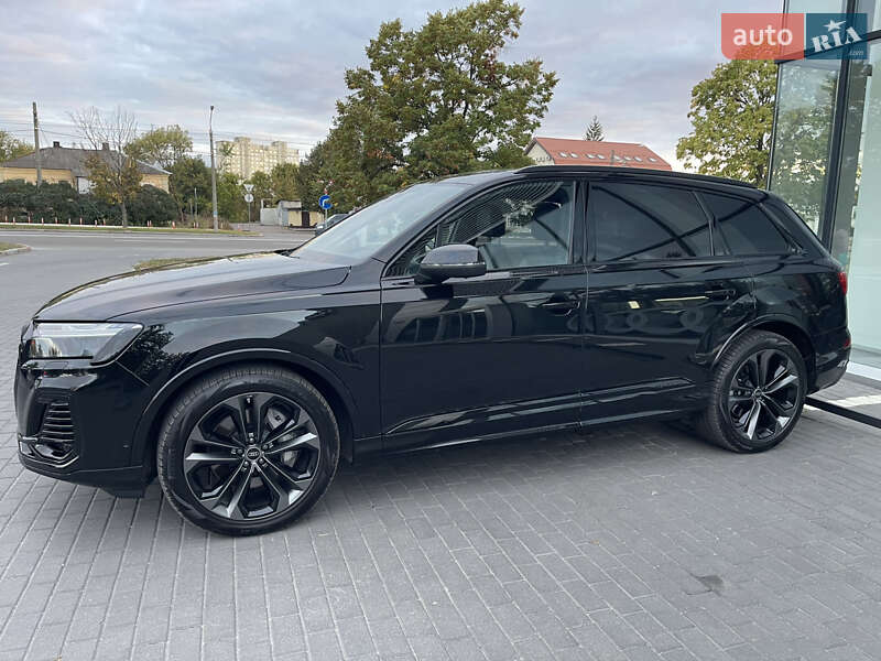 Позашляховик / Кросовер Audi Q7 2024 в Ужгороді