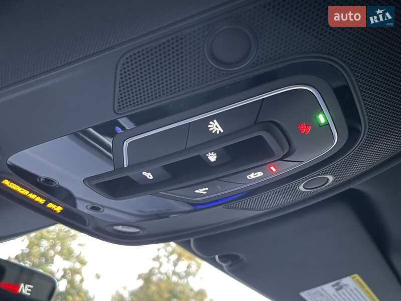 Позашляховик / Кросовер Audi Q7 2024 в Ужгороді