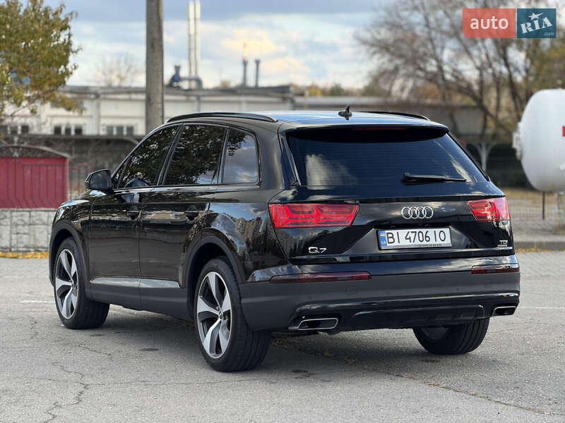 Позашляховик / Кросовер Audi Q7 2015 в Запоріжжі фото 8 Позашляховик / Кросовер Audi Q7 2015 в Запоріжжі