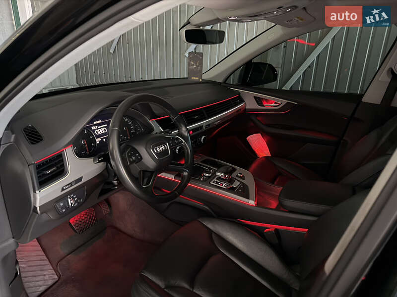 Позашляховик / Кросовер Audi Q7 2015 в Запоріжжі фото 25 Позашляховик / Кросовер Audi Q7 2015 в Запоріжжі