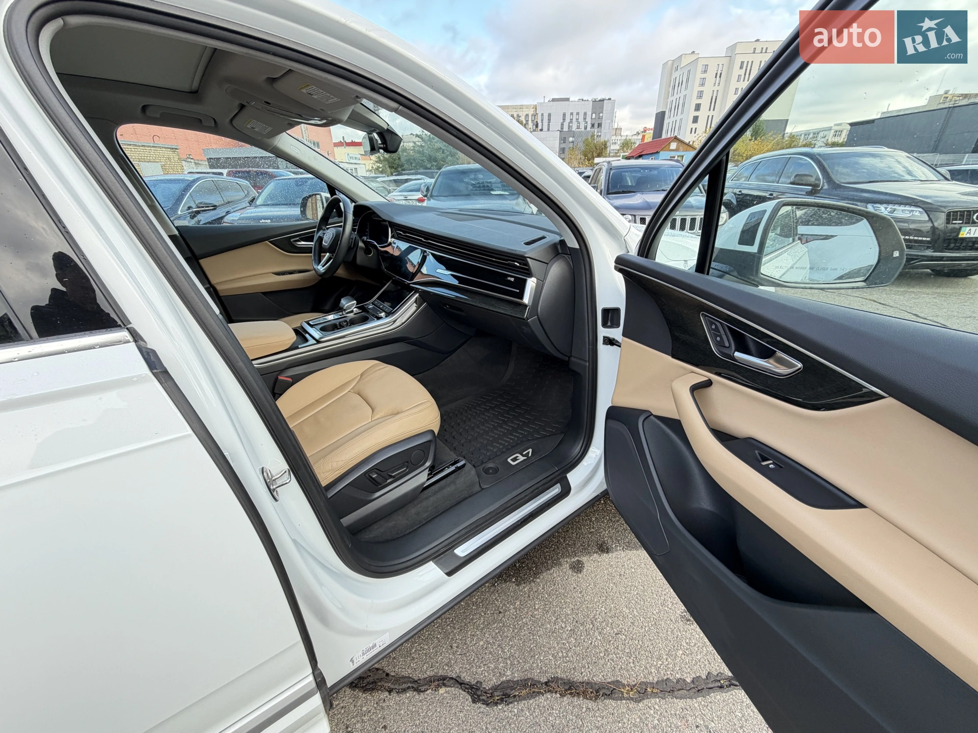 2020 Audi Q7 - мініатюра 13