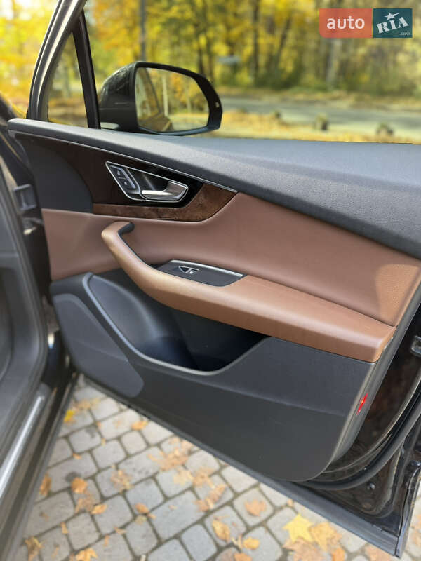 Позашляховик / Кросовер Audi Q7 2016 в Львові фото 30 Позашляховик / Кросовер Audi Q7 2016 в Львові