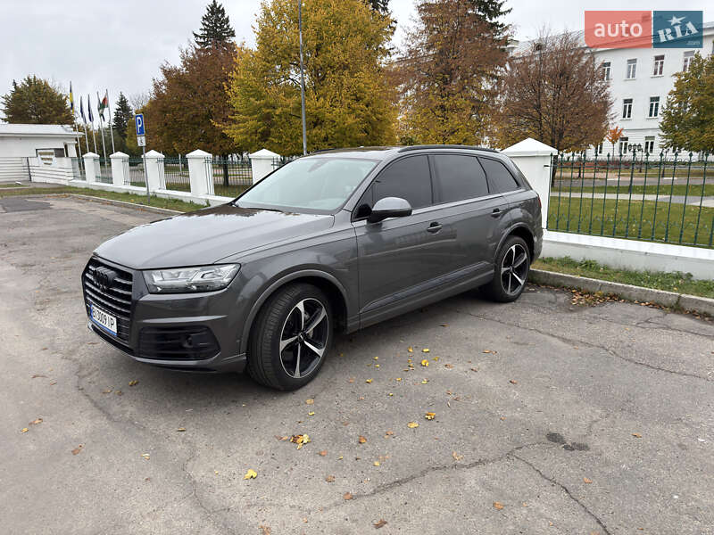 Внедорожник / Кроссовер Audi Q7 2019 в Полтаве
