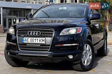 Позашляховик / Кросовер Audi Q7 2007 в Дніпрі