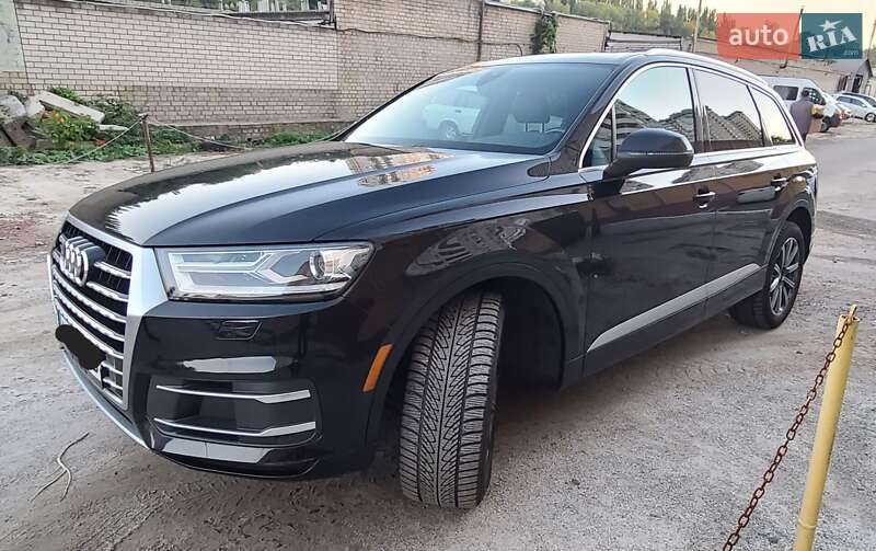 Позашляховик / Кросовер Audi Q7 2017 в Києві фото 8 Позашляховик / Кросовер Audi Q7 2017 в Києві