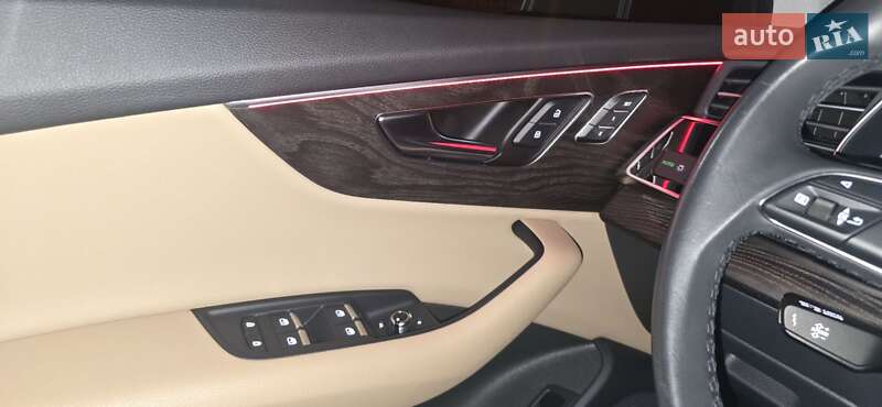 Внедорожник / Кроссовер Audi Q7 2021 в Львове